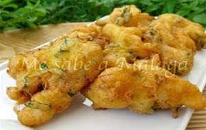 Buñuelos De Ajetes Y Bacalao
