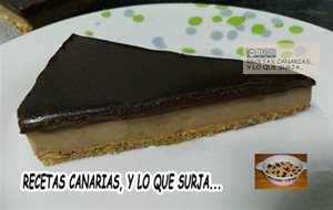 Tarta De Gofio Con Cobertura De Chocolate