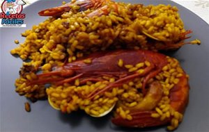 Paella De Carabineros Y Gambas Rojas
			