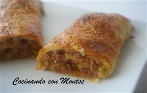 Hojaldre De Carne Y Torta De Queso De  Oveja
