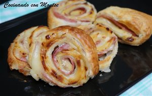 Rollitos De Hojaldre De Jamón Y Queso
