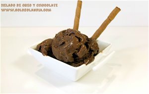 Helado De Oreo Y Chocolate