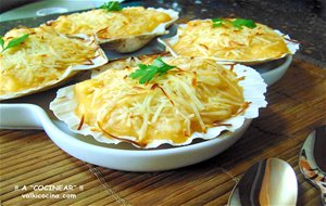 Vieiras Gratinadas Rellenas De Rape Y Gambas